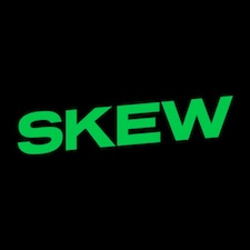 skew　ロゴ